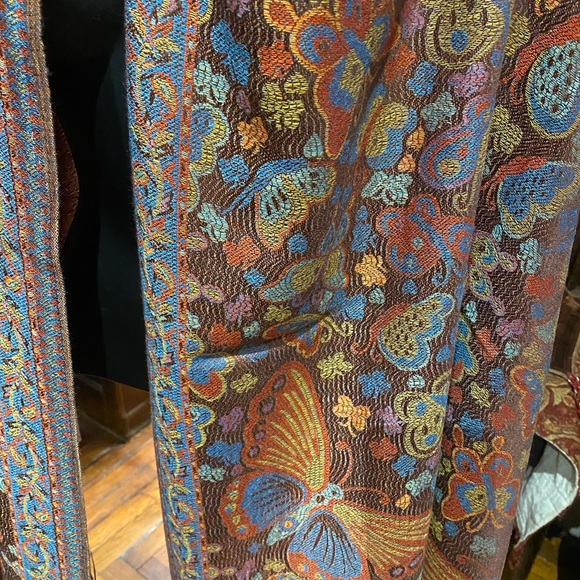 Vintage butterfly brocade pashmina shawl scarf - Picture 5 of 7